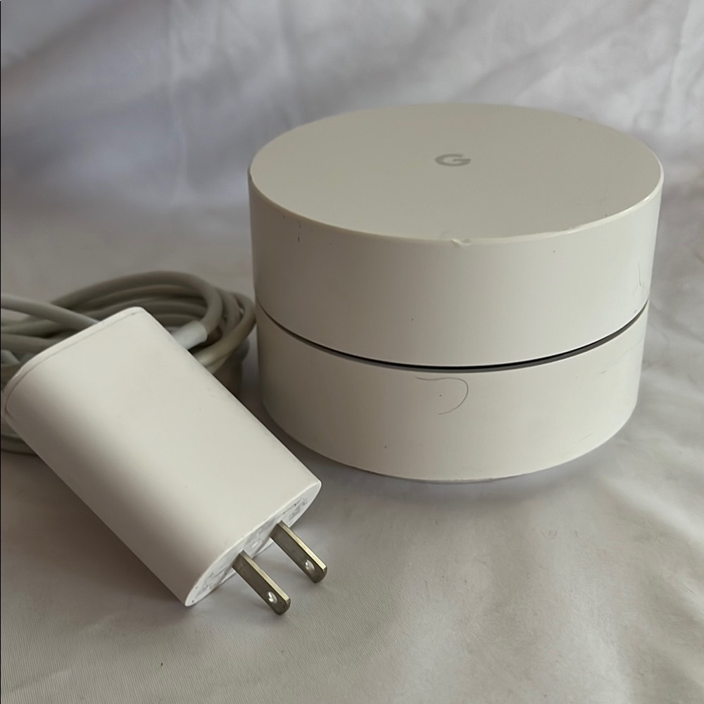 Google White Wi-Fi System with Power Adapter